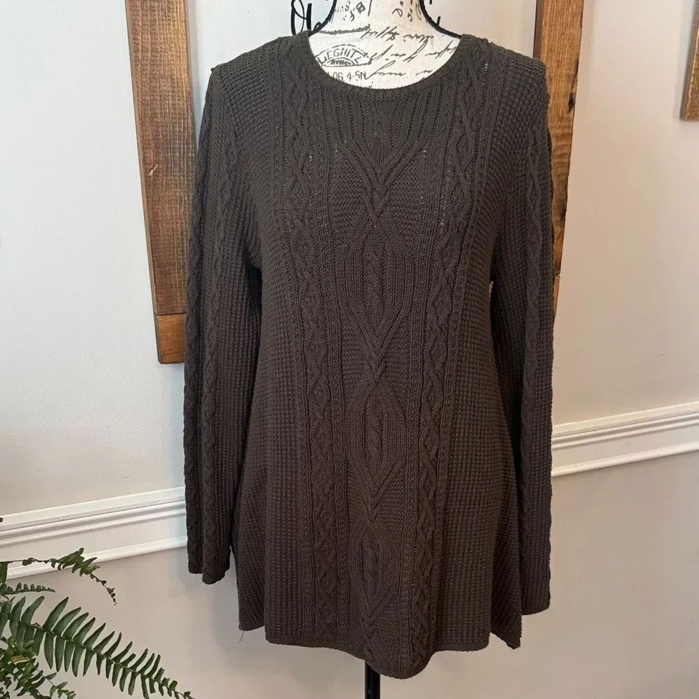 Jeanne Pierre Green Cable Knit Sweater